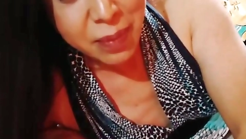 Mature woman fucking for a sexy sex