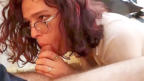 She gets fucked by a dildo frosting