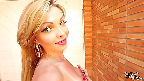 Sultry blonde slut gets fucked by her boyfriend